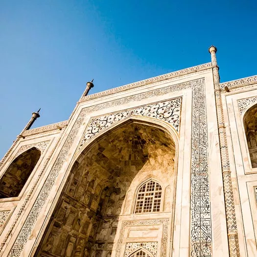 home-travel-agency-destination-img01