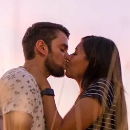 home-travel-agency-tour-intrest-img04